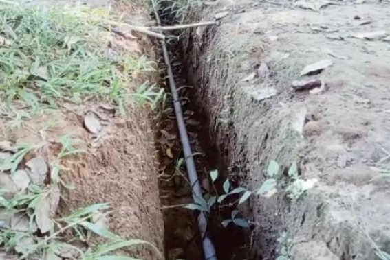 Jio Network expanding works damaged roads in Kanchan Nagar Village Jio Network expanding works damaged roads in Kanchan Nagar Village